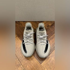 Yeezy Boost 350 V2 Slate